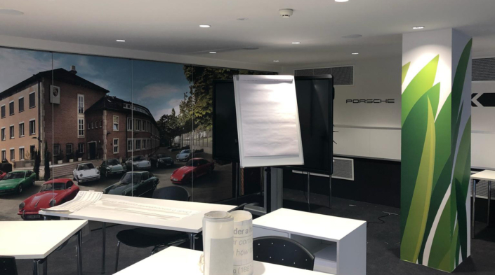 Decoracion-sala-porsche-6